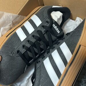 Adidas Daily 4.0 Men's Running Sneaker size 8 1/2 7 1/2 NIB